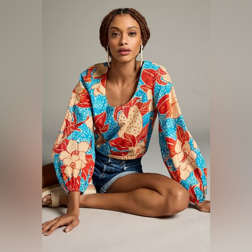 FARM Rio Blue Floral Puff-Sleeve Blouse with Red & Cream Accents - Picture 3 of 14